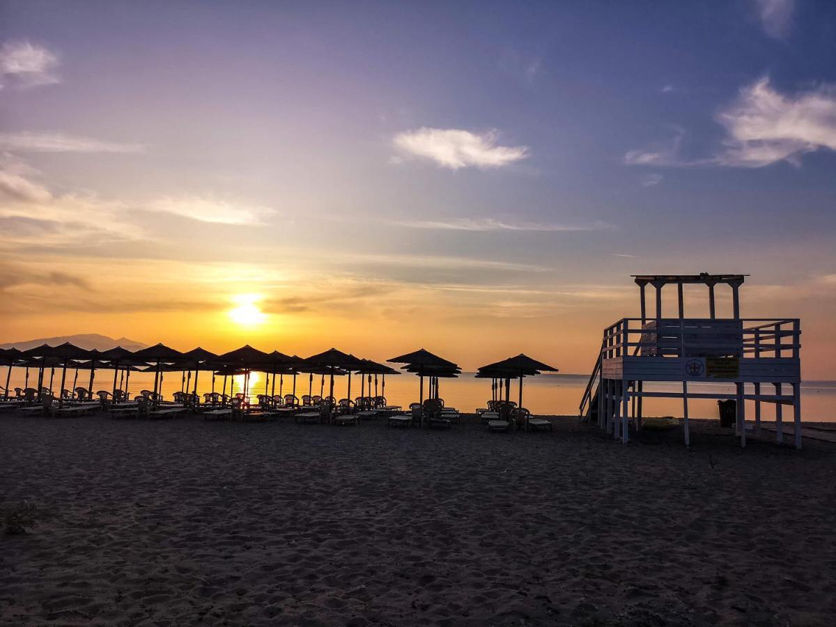 Rihios Hotel Stavros  Esterno foto