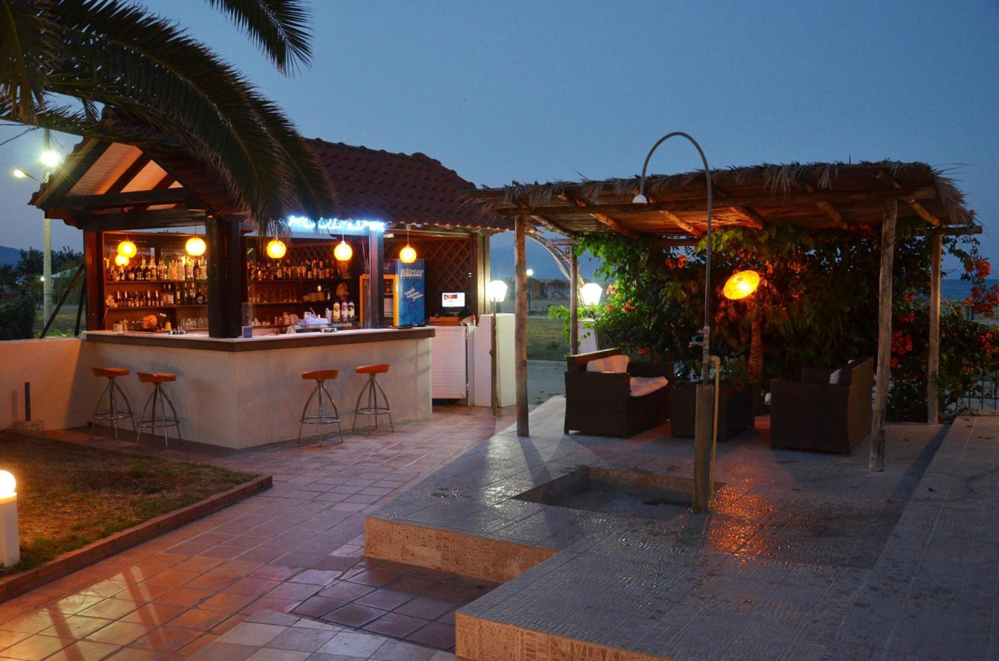 Rihios Hotel Stavros  Esterno foto