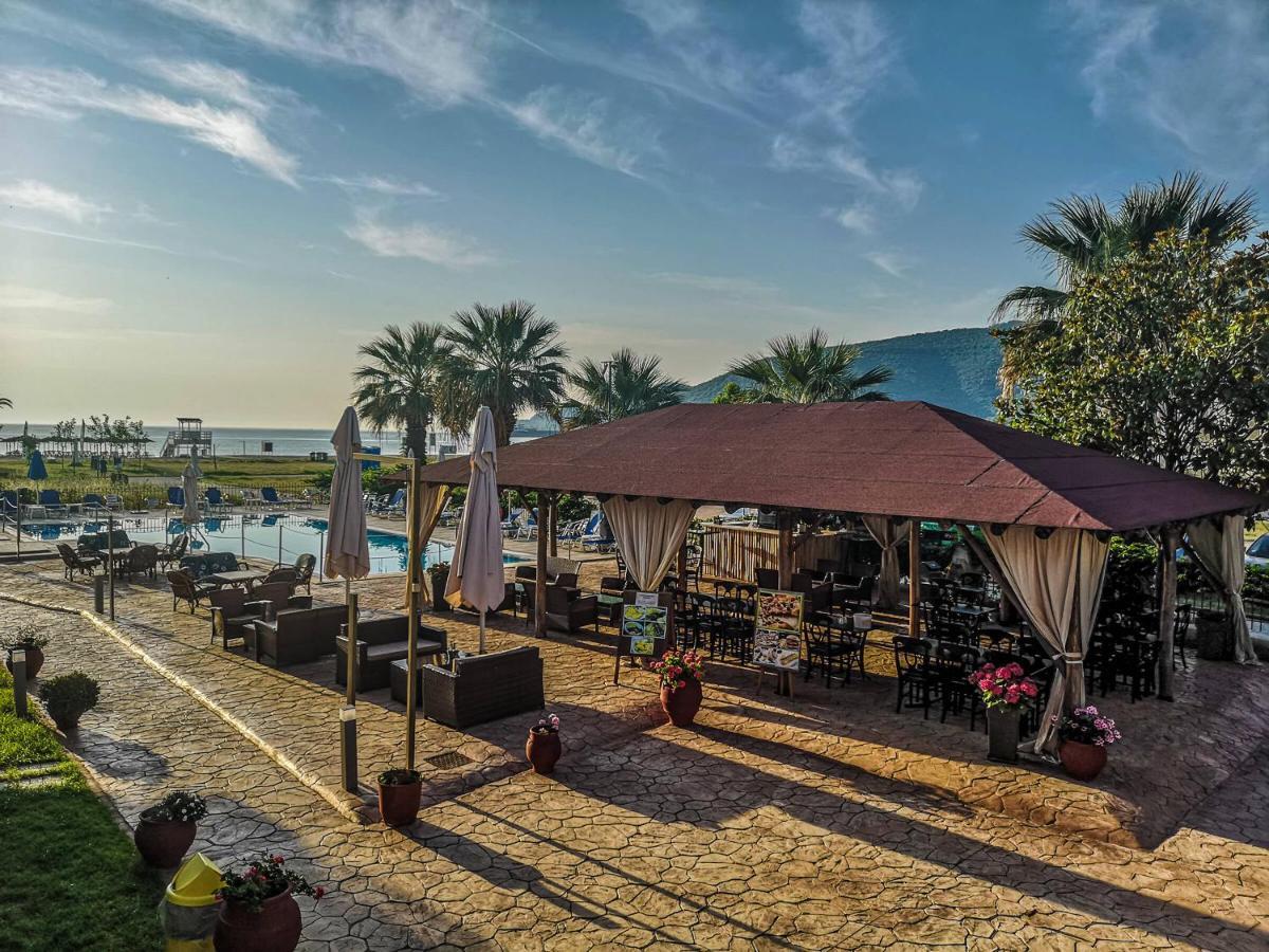Rihios Hotel Stavros  Esterno foto