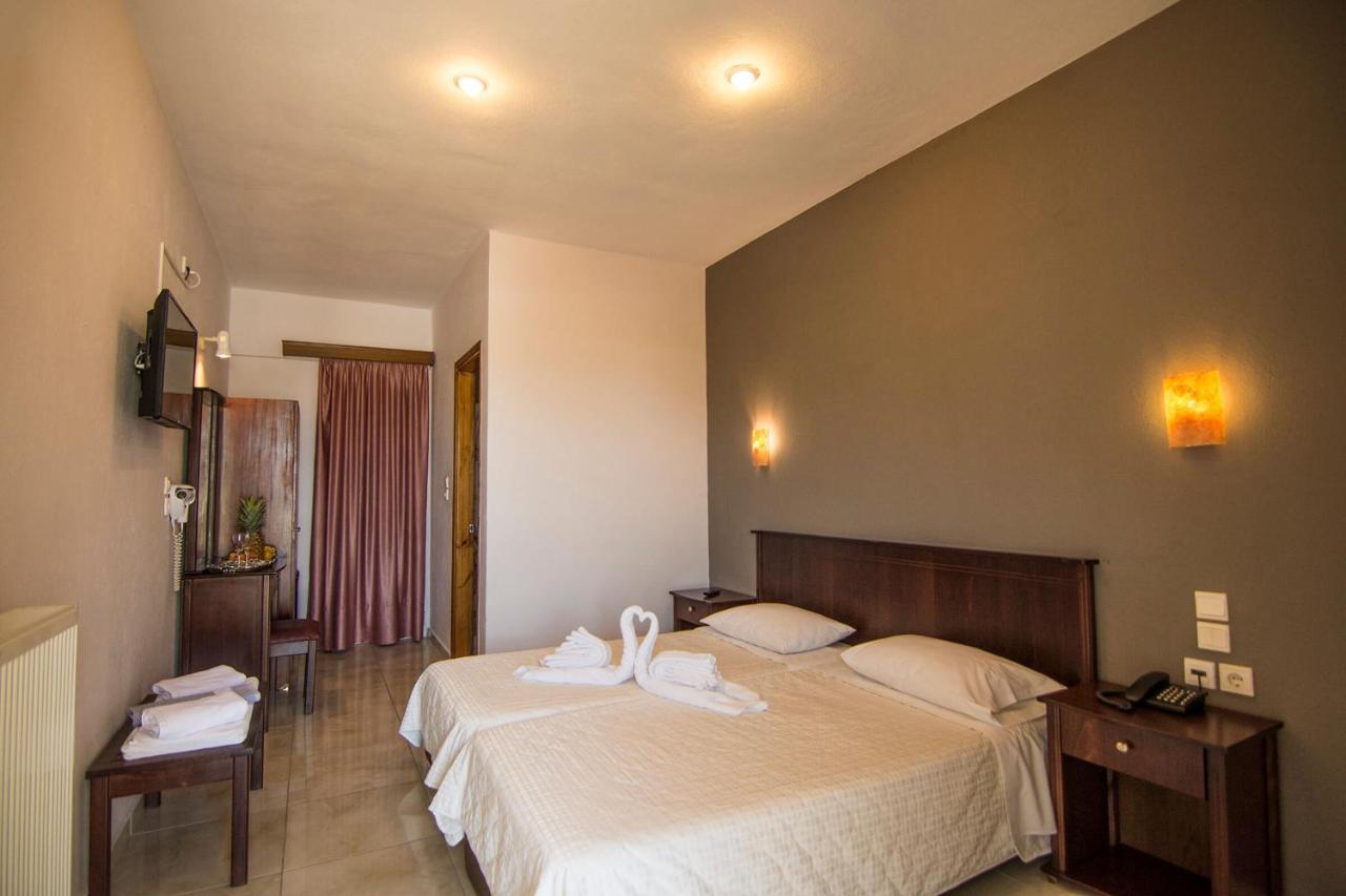Rihios Hotel Stavros  Esterno foto