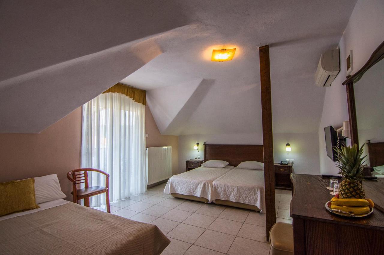 Rihios Hotel Stavros  Esterno foto